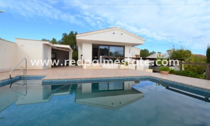 Villa - Återförsäljning - Pinar de Campoverde - Pinar de Campoverde