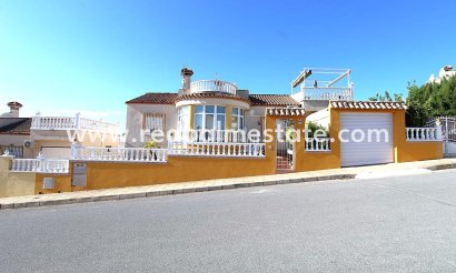 Villa - Återförsäljning - San Miguel de Salinas - Inland