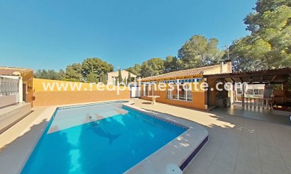 Villa - Återförsäljning - Torrevieja - Los balcones