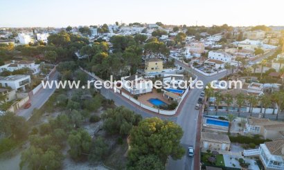 Villa - Återförsäljning -
            Torrevieja - MR2-66413