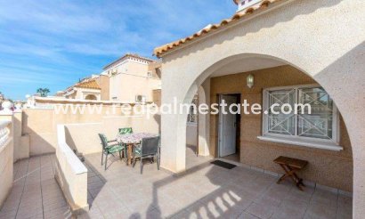 Villa - Återförsäljning - Torrevieja - Torreblanca