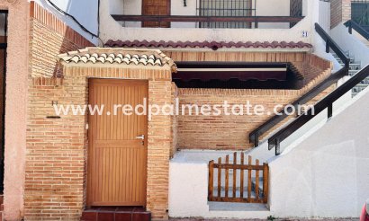 Villa - Återförsäljning - Torrevieja - Torrevieja