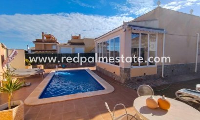 Villa - Herverkoop - Orihuela Costa - Orihuela Costa