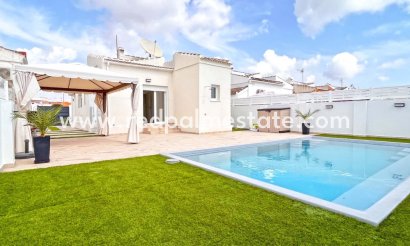 Villa - Herverkoop - Torrevieja - Torrevieja