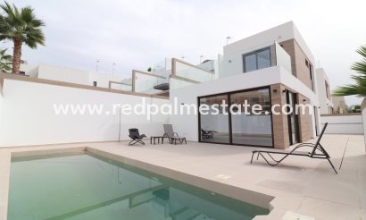 Villa independiente - Reventa -
            Benijofar - IN-83891