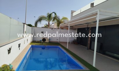 Villa independiente - Reventa - Lo Pagan - San Pedro Del Pinatar