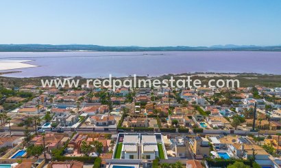 Villa independiente - Reventa - Torrevieja - La Siesta - El Salado -  Torreta