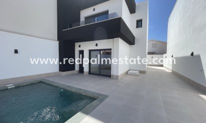 Villa - Nybyggnation -
            Daya Vieja - 44287355-01