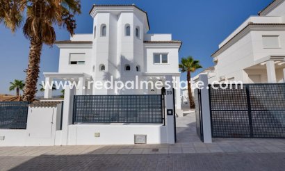 Villa - Nybyggnation -
            San Fulgencio - TLRS-94129