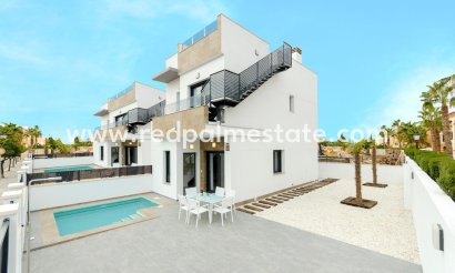 Villa - Nybyggnation - Torrevieja - La Siesta - El Salado -  Torreta