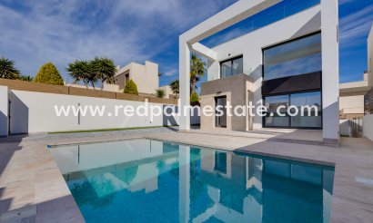 Villa - Obra nueva - Torrevieja - Torrevieja