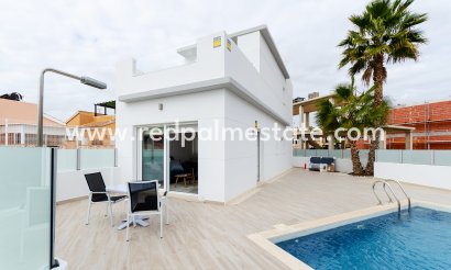 Villa - Obra nueva - Torrevieja - Torrevieja