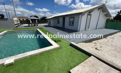 Villa - Resale - Almoradí - Heredades