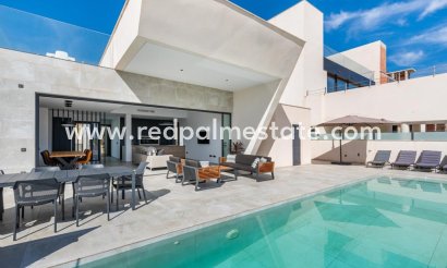 Villa - Resale - Ciudad quesada - Costa Blanca