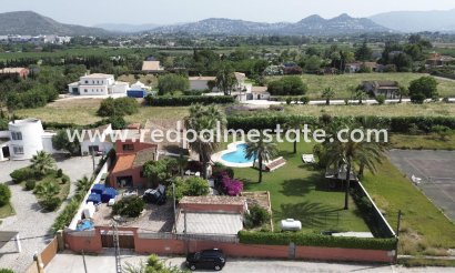 Villa - Resale - Denia - Denia