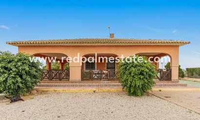 Villa - Resale - Dolores - Vereda del pozo