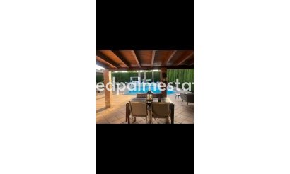 Villa - Resale - Elda - Inland