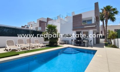 Villa - Resale - Guardamar del Segura - El Raso