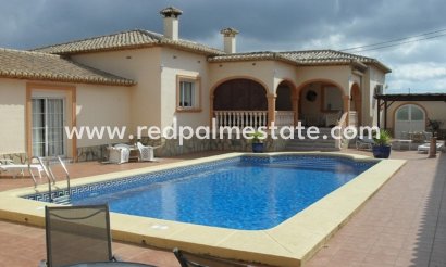 Villa - Resale - Jalón - Inland