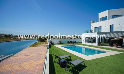 Villa - Resale - La Manga - Costa Calida