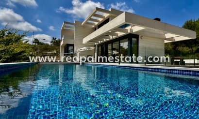Villa - Resale - Las Colinas Golf - Las Colinas Golf