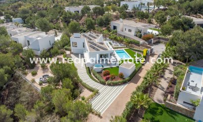 Villa - Resale - Las Colinas Golf - Las Colinas Golf
