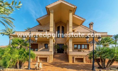 Villa - Resale - Molins - Inland