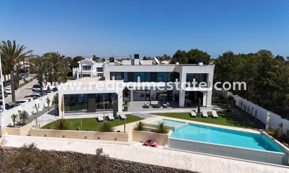 Villa - Resale - Orihuela Costa - Costa Blanca