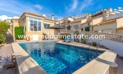 Villa - Resale - Orihuela Costa - Inland