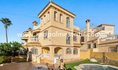 Villa - Resale - Orihuela Costa - La Florida