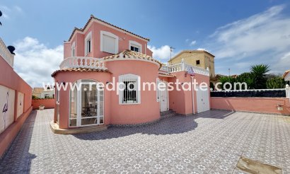 Villa - Resale - Orihuela Costa - La Florida