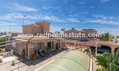 Villa - Resale - Orihuela Costa - La Zenia