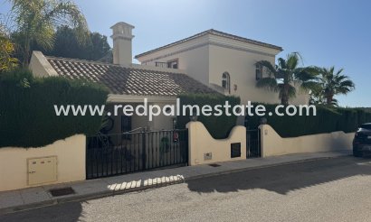 Villa - Resale -
            Orihuela Costa - MR2-35651