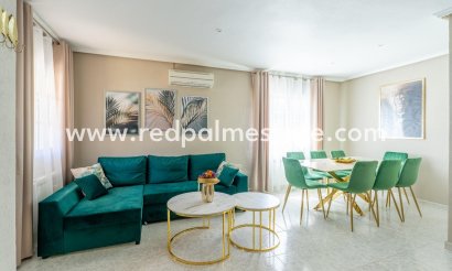 Villa - Resale - Orihuela Costa - Punta Prima