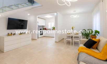 Villa - Resale - Orihuela Costa - Punta Prima