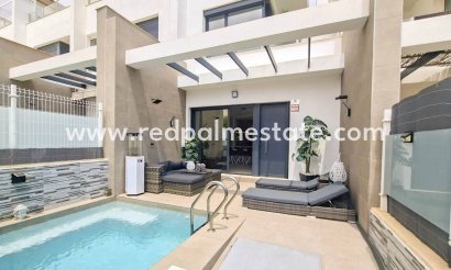 Villa - Resale - Orihuela Costa - Villamartín