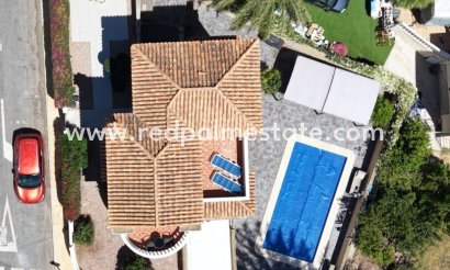 Villa - Resale - Orihuela Costa - Villamartín