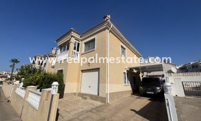 Villa - Resale - Orihuela Costa - Villamartín