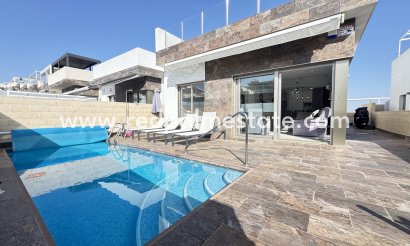 Villa - Resale - Orihuela Costa - Villamartín