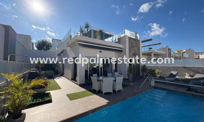Villa - Resale - Orihuela Costa - Villamartín