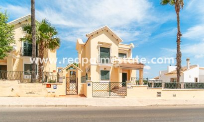 Villa - Resale - Orihuela Costa - Villamartín