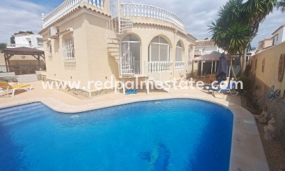 Villa - Resale - Orihuela Costa - Villamartín