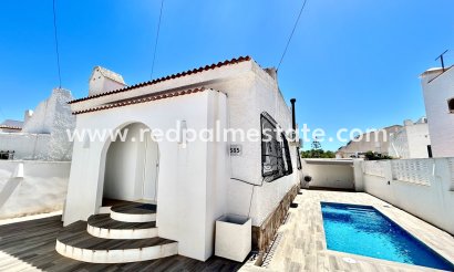 Villa - Resale - Orihuela Costa - Villamartín