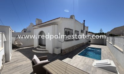 Villa - Resale - Orihuela Costa - Villamartín
