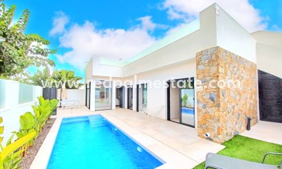 Villa - Resale - Pilar de la Horadada - Costa Blanca