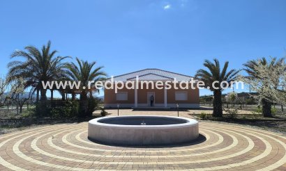 Villa - Resale - Pinoso - Inland