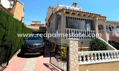 Villa - Resale - San Miguel de Salinas - Inland