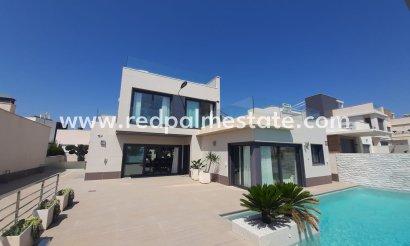 Villa - Resale - San Miguel de Salinas - Inland