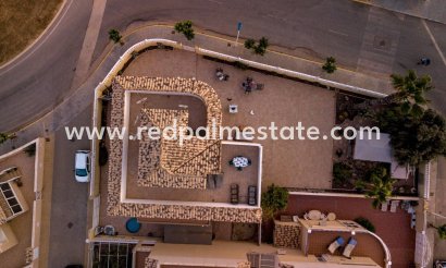 Villa - Resale - Torrevieja - La Siesta - El Salado -  Torreta