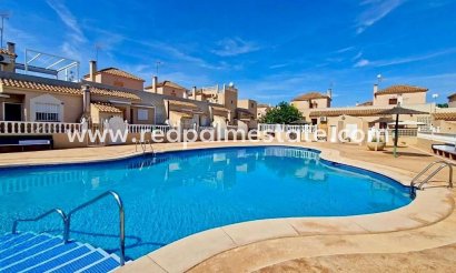 Villa - Resale - Torrevieja - Los balcones